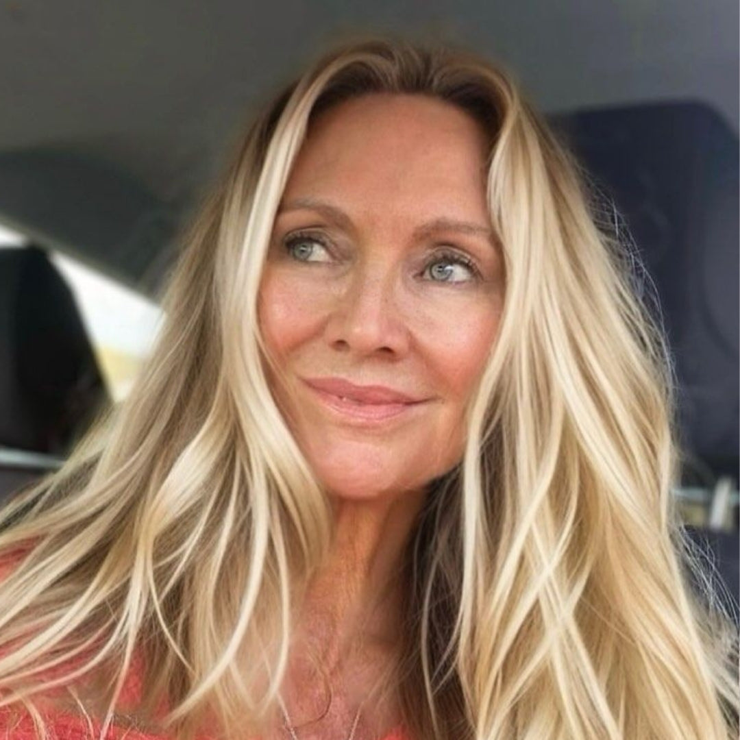 Elisabet R.